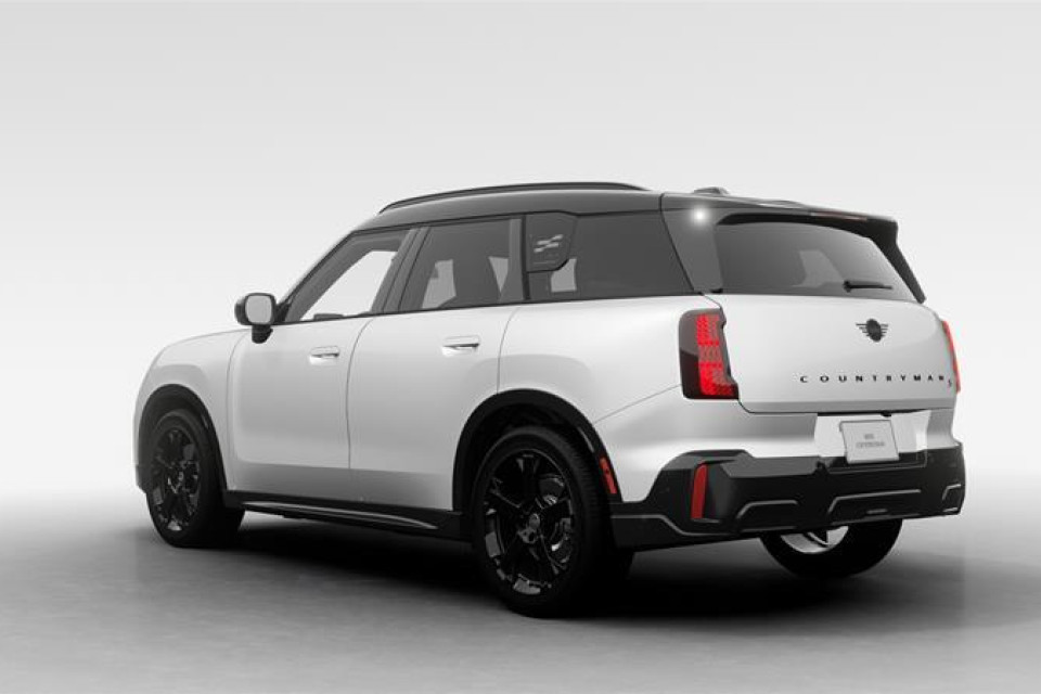 2027 MINI Countryman - Image 3