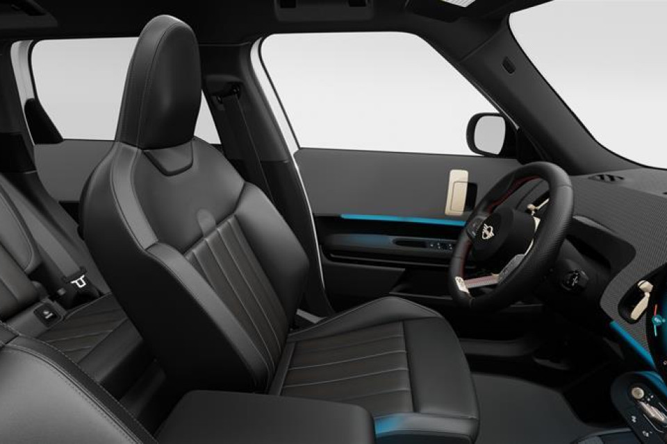 2027 MINI Countryman - Image 10