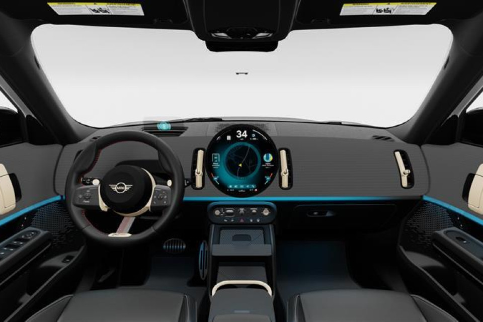 2027 MINI Countryman - Image 11