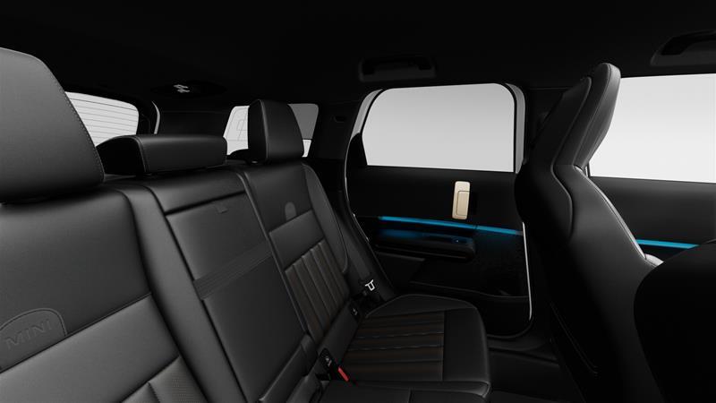2027 MINI Countryman - Image 13