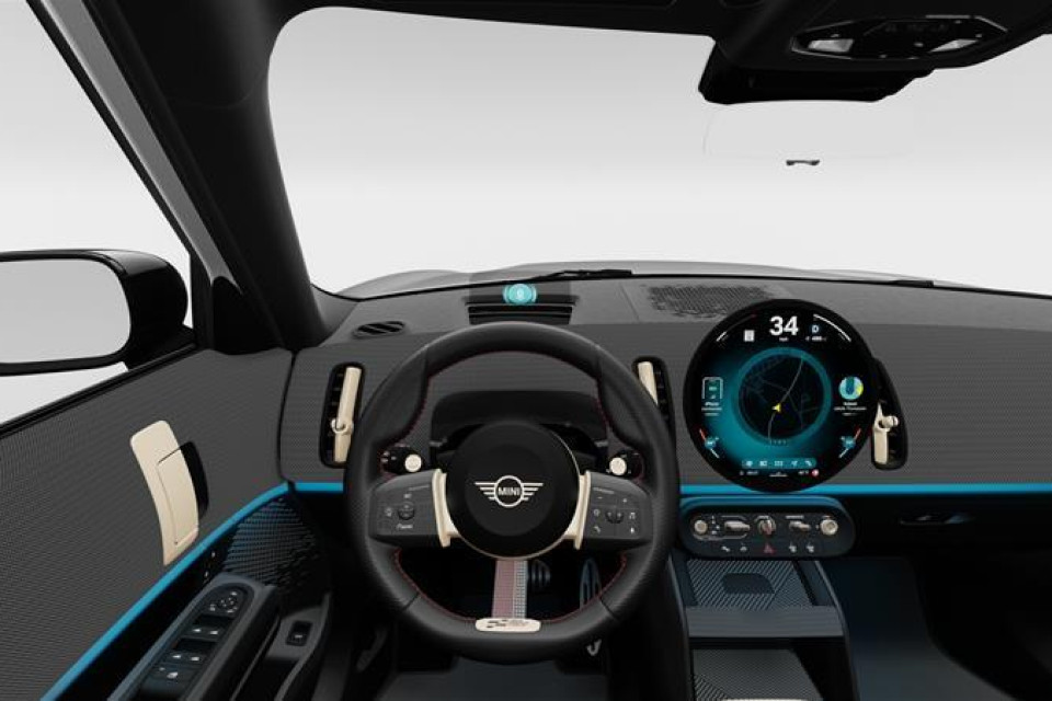 2027 MINI Countryman - Image 14
