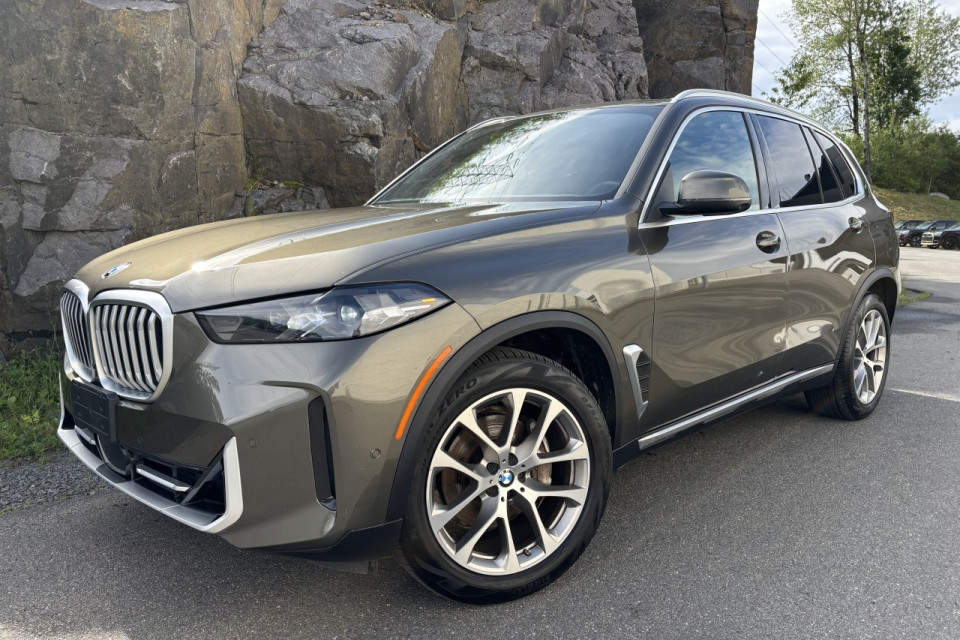 2024 BMW X5 - Image 1