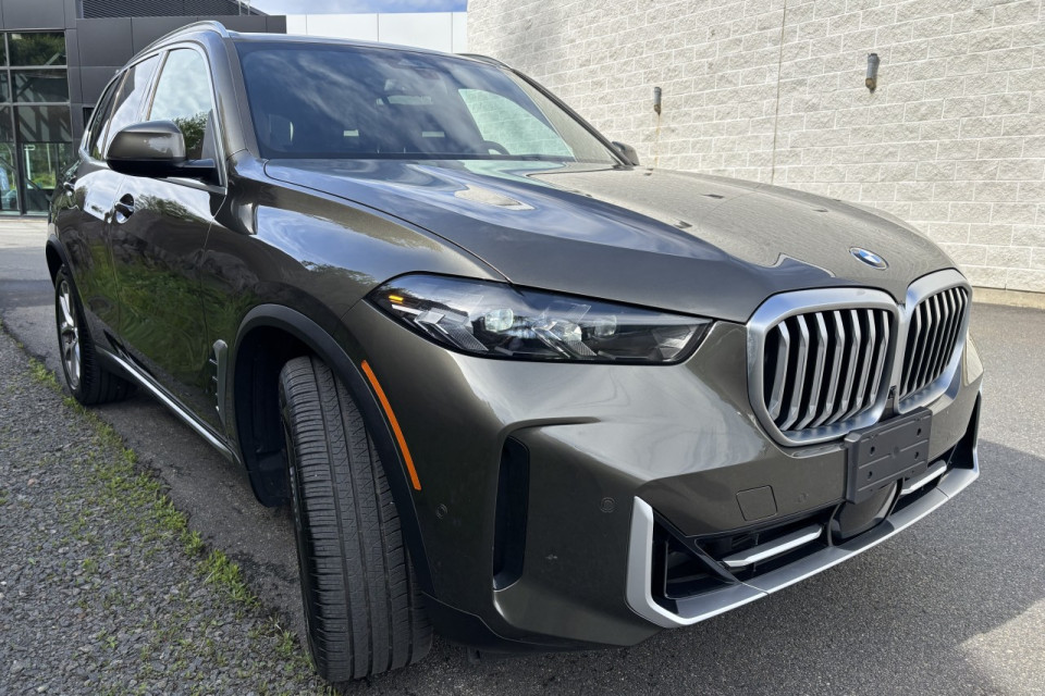 2024 BMW X5 - Image 9