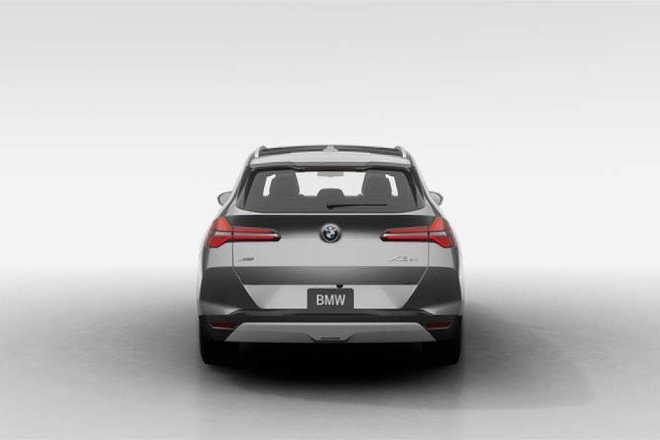 2026 BMW X3 - Image 5