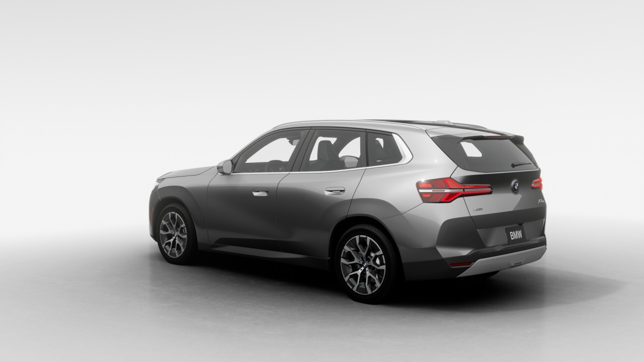 2026 BMW X3 - Image 2
