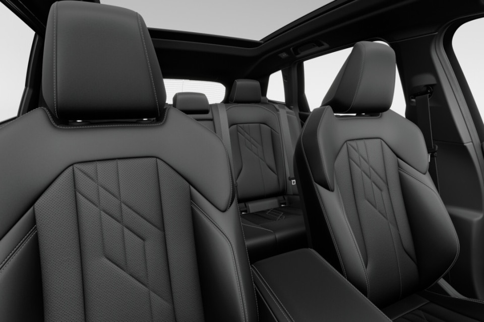 2026 BMW X3 - Image 12