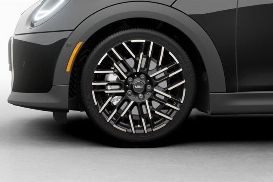2026 MINI Convertible - Image 7