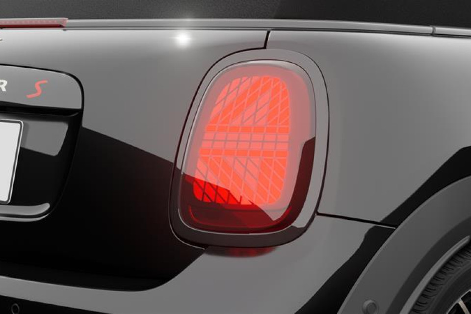 2026 MINI Convertible - Image 8