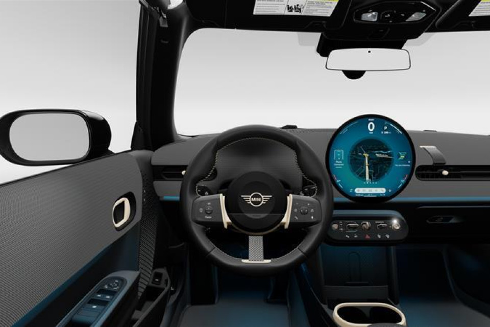 2026 MINI Convertible - Image 13