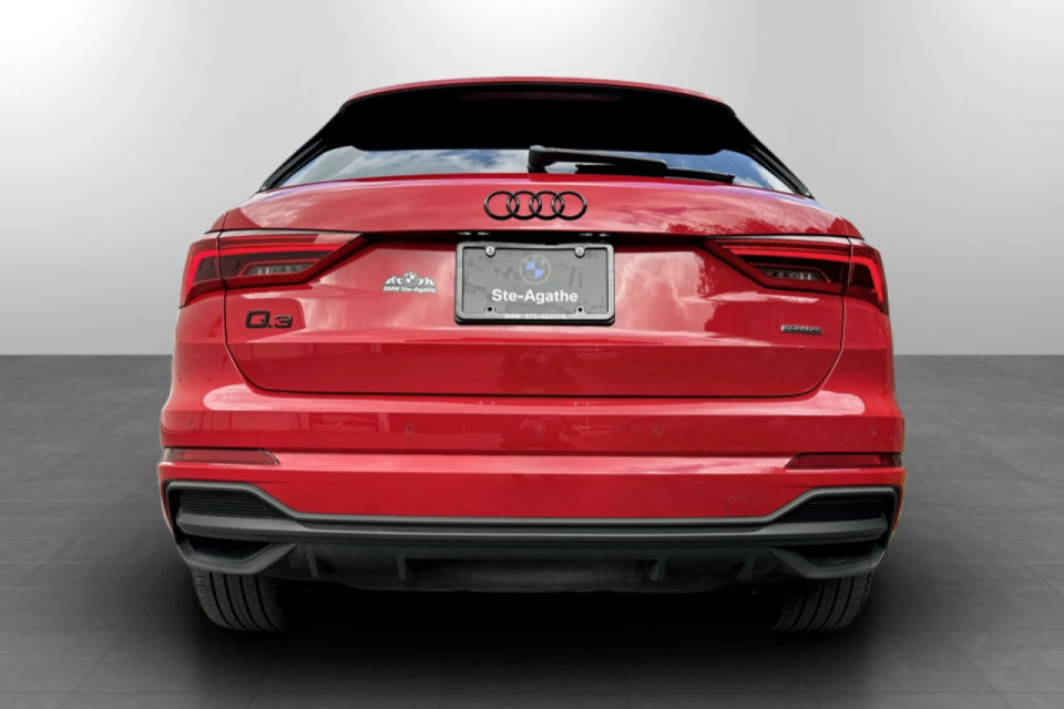 2023 Audi Q3 - Image 5