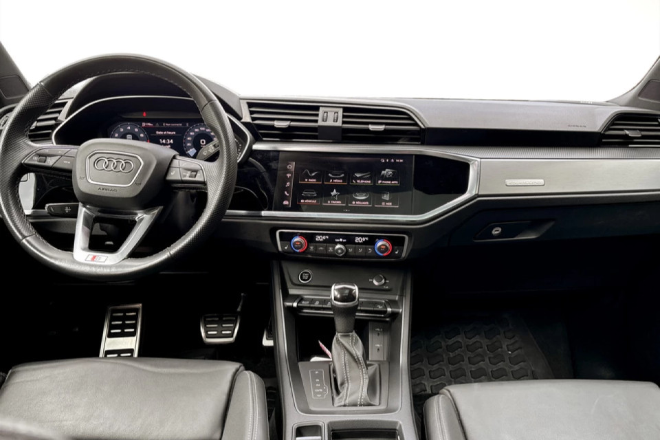 2023 Audi Q3 - Image 10