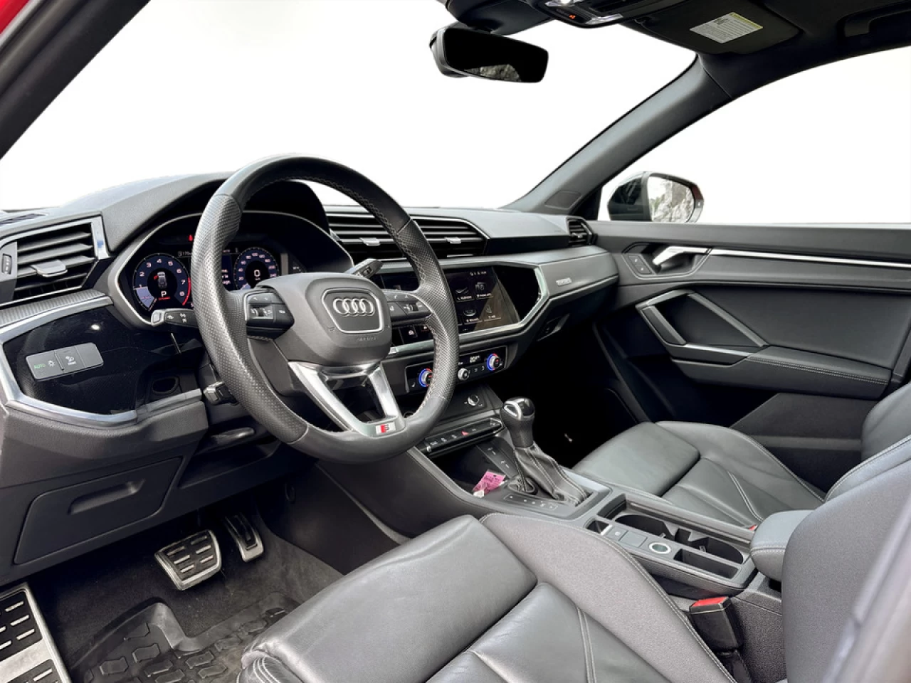 2023 Audi Q3 - Image 11
