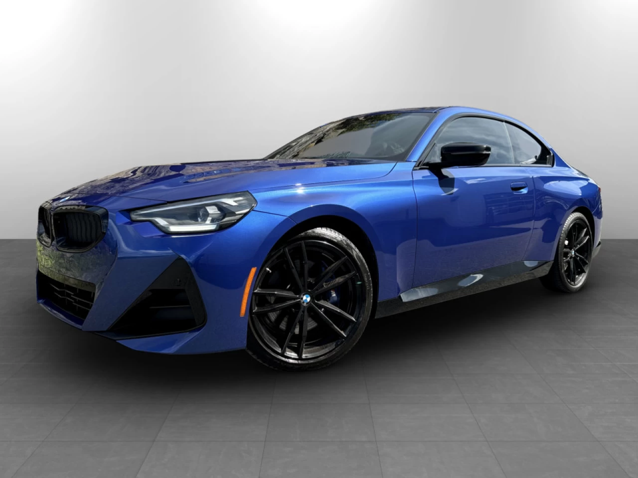 2023 BMW 230i xDrive - Image 1