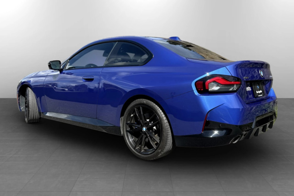 2023 BMW 230i xDrive - Image 3