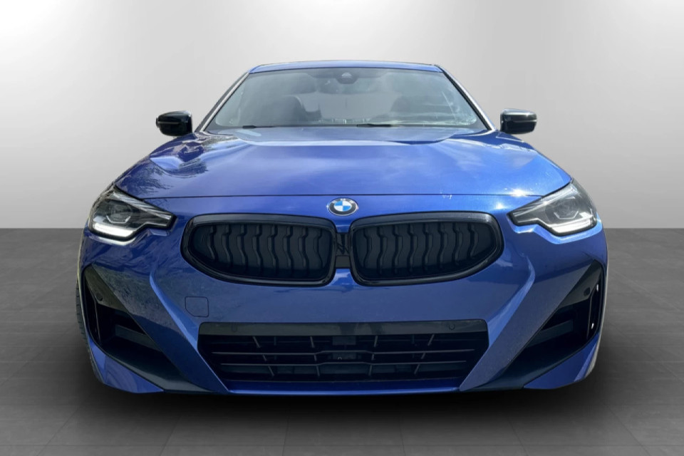 2023 BMW 230i xDrive - Image 4