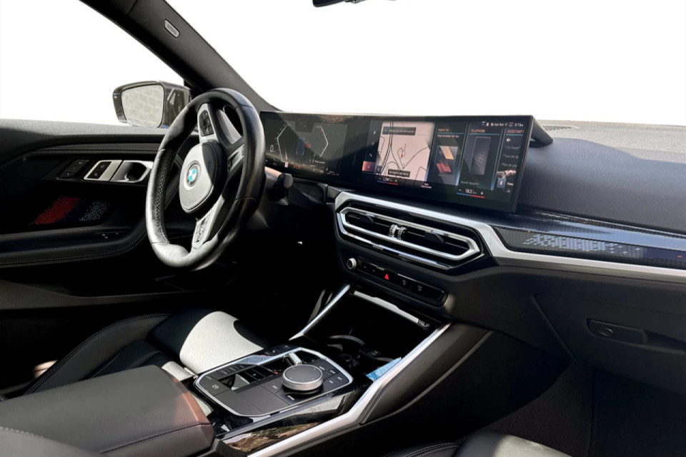 2023 BMW 230i xDrive - Image 6
