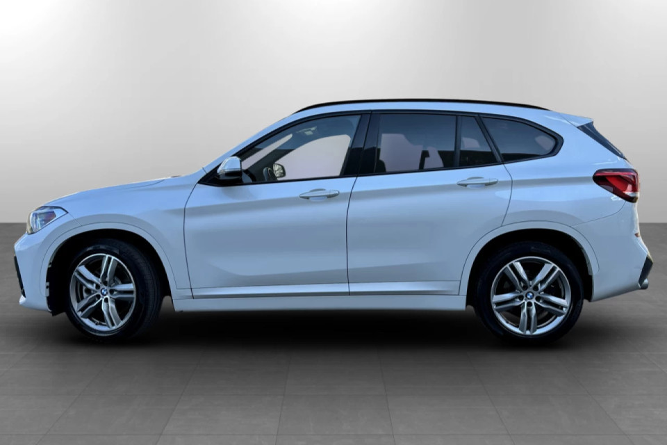 2020 BMW X1 - Image 2