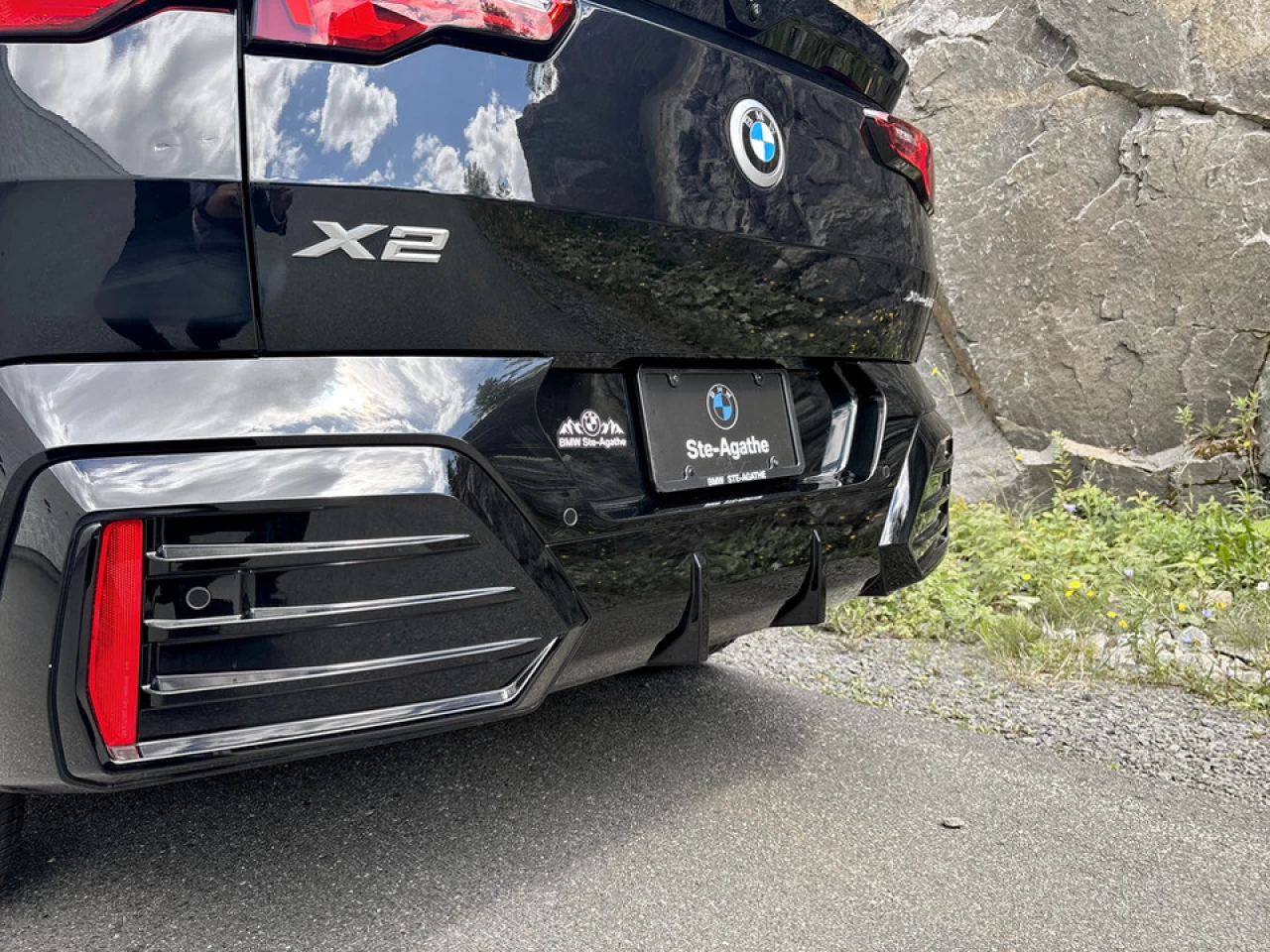 2025 BMW X2 - Image 14