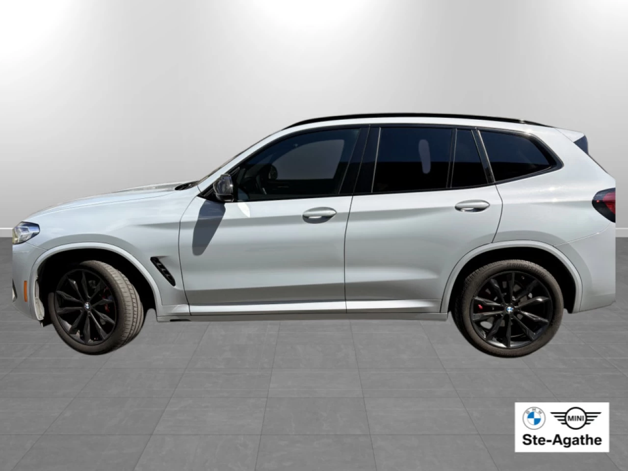 2024 BMW X3 - Image 2