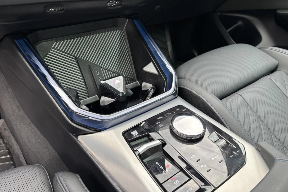 2025 BMW X3 - Image 17