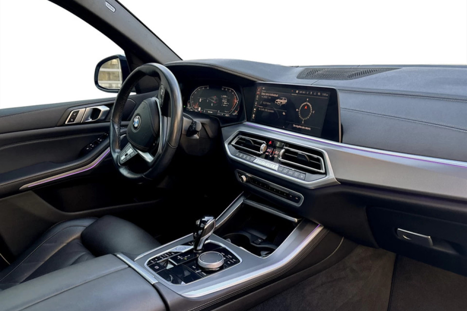 2023 BMW X5 - Image 6