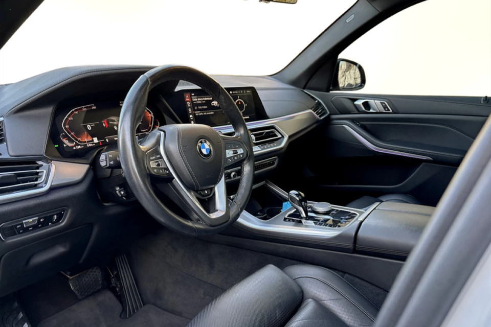 2023 BMW X5 - Image 11