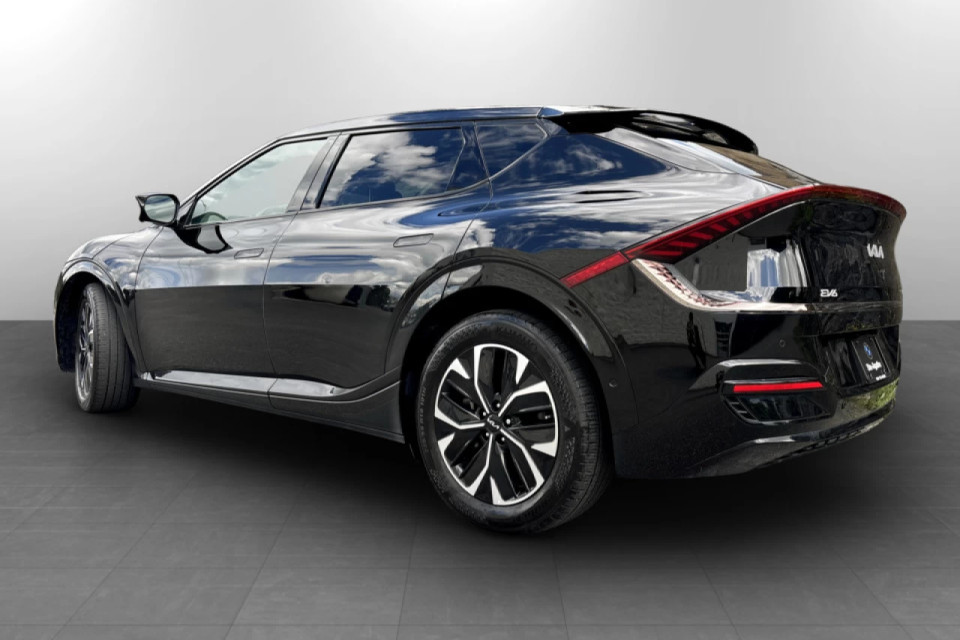 2023 Kia EV6 - Image 3