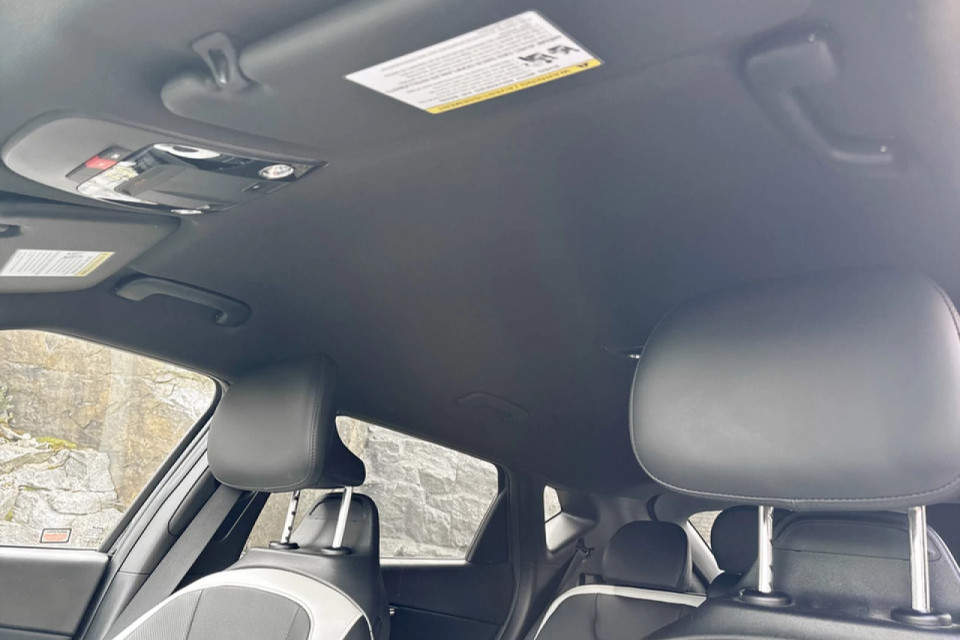 2023 Kia EV6 - Image 8