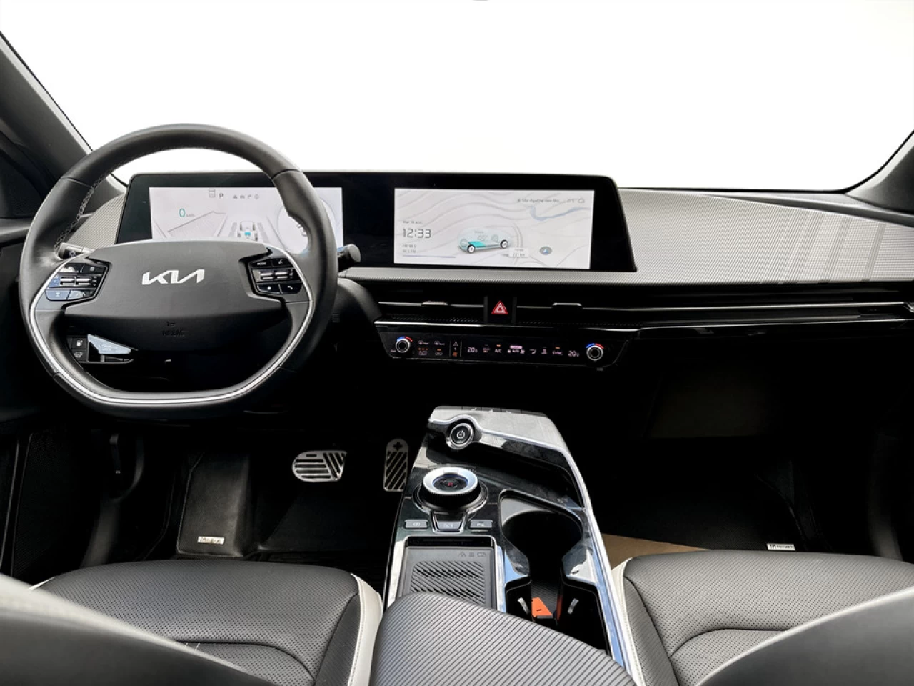 2023 Kia EV6 - Image 10