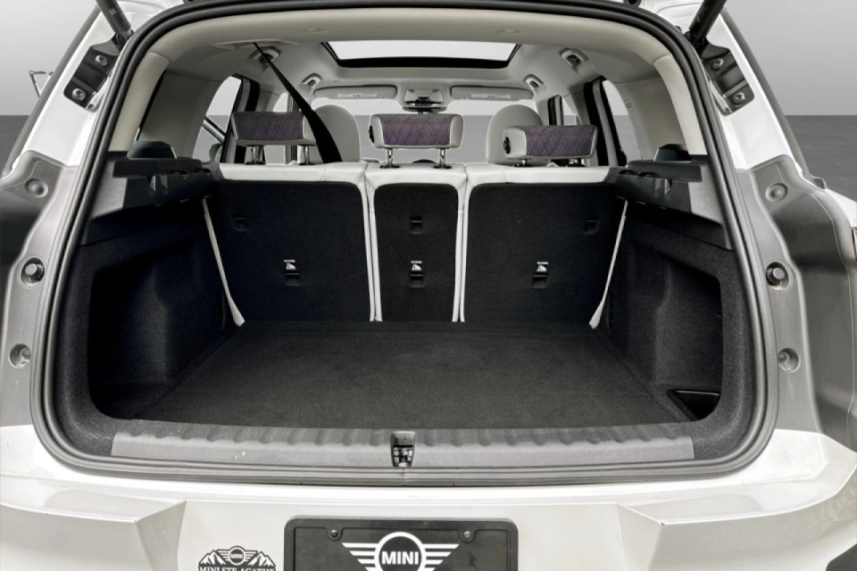 2025 Mini Cooper Countryman - Image 13