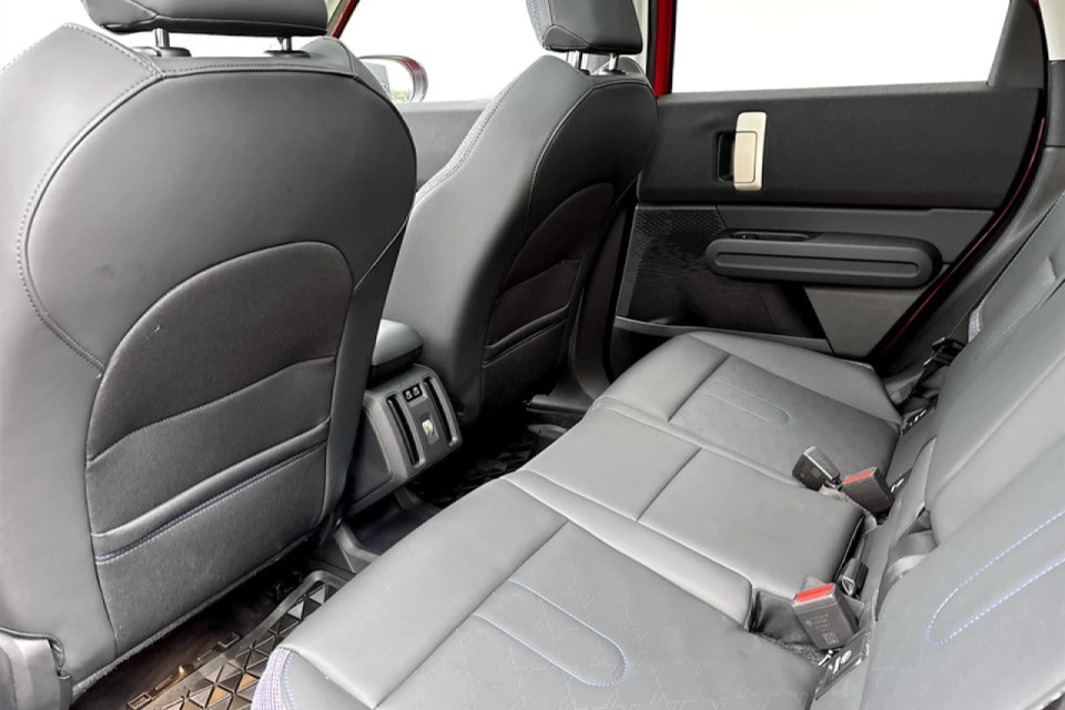 2025 Mini Countryman - Image 12