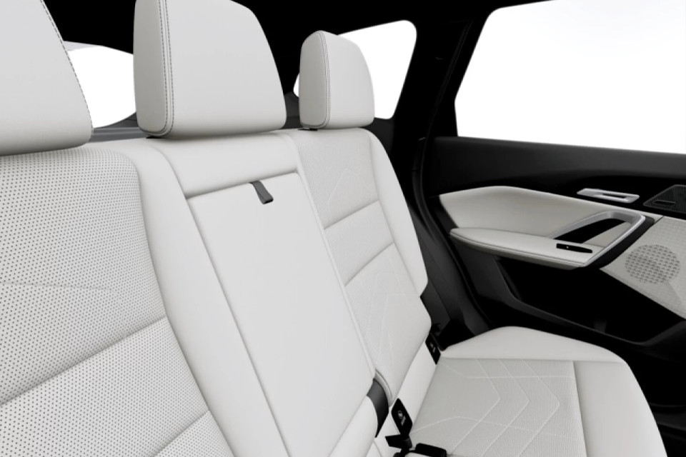 2027 BMW X1 - Image 12