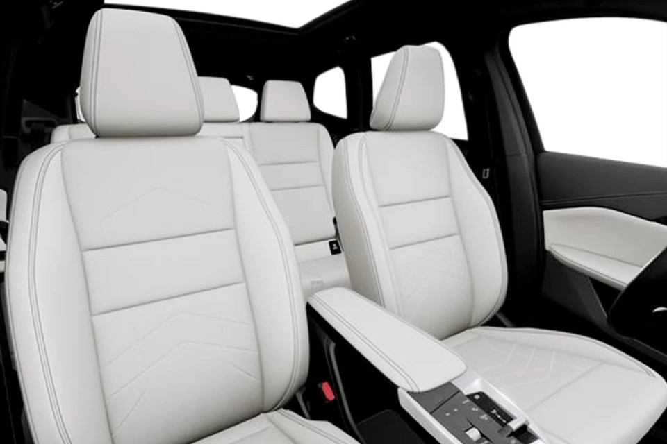 2027 BMW X1 - Image 11