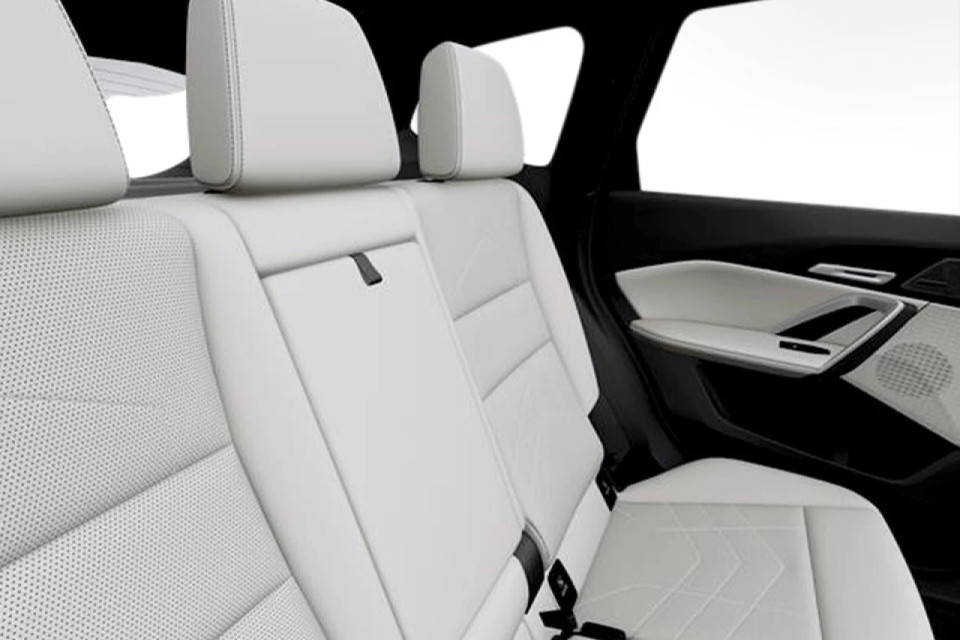 2027 BMW X1 - Image 12