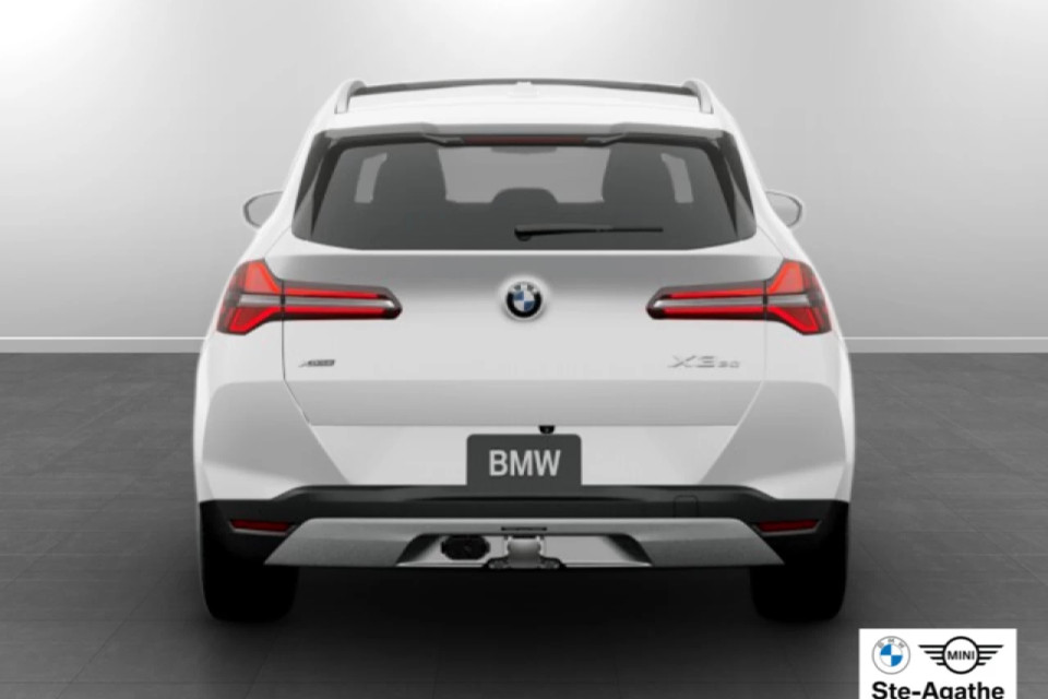 2026 BMW X3 - Image 5