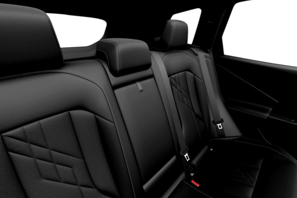 2026 BMW X3 - Image 12