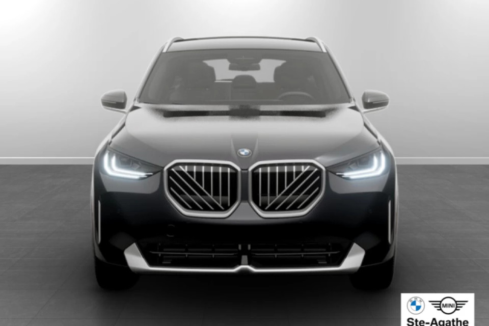 2026 BMW X3 - Image 3