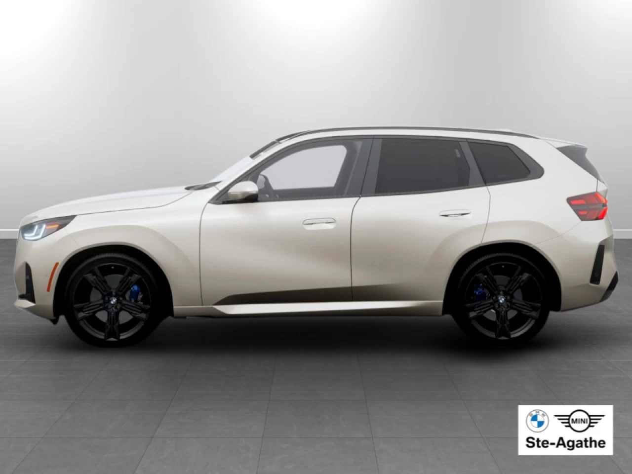 2026 BMW X3 - Image 4