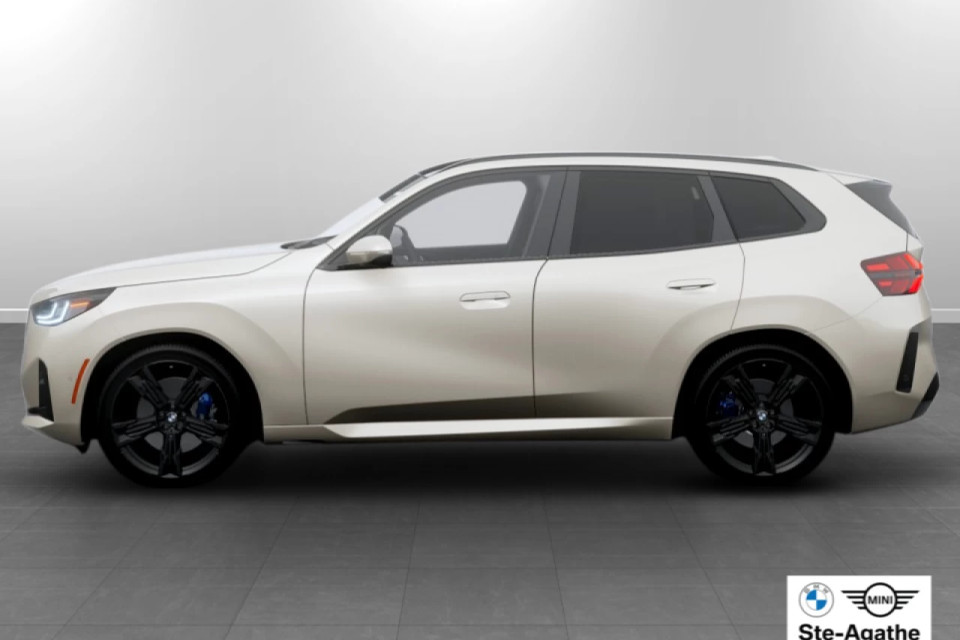 2026 BMW X3 - Image 4