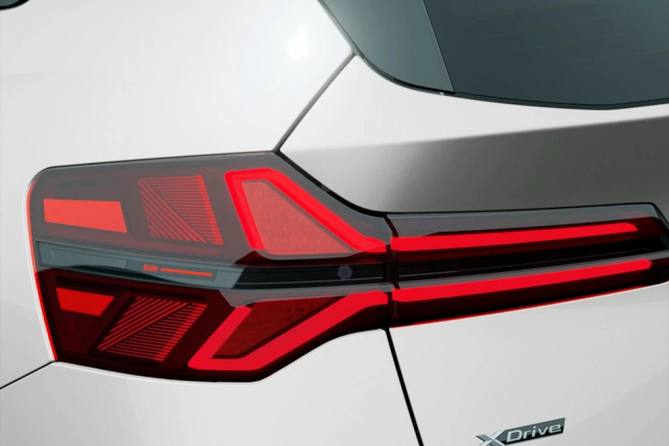 2026 BMW X3 - Image 8