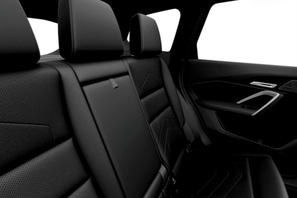 2027 BMW X1 - Image 12