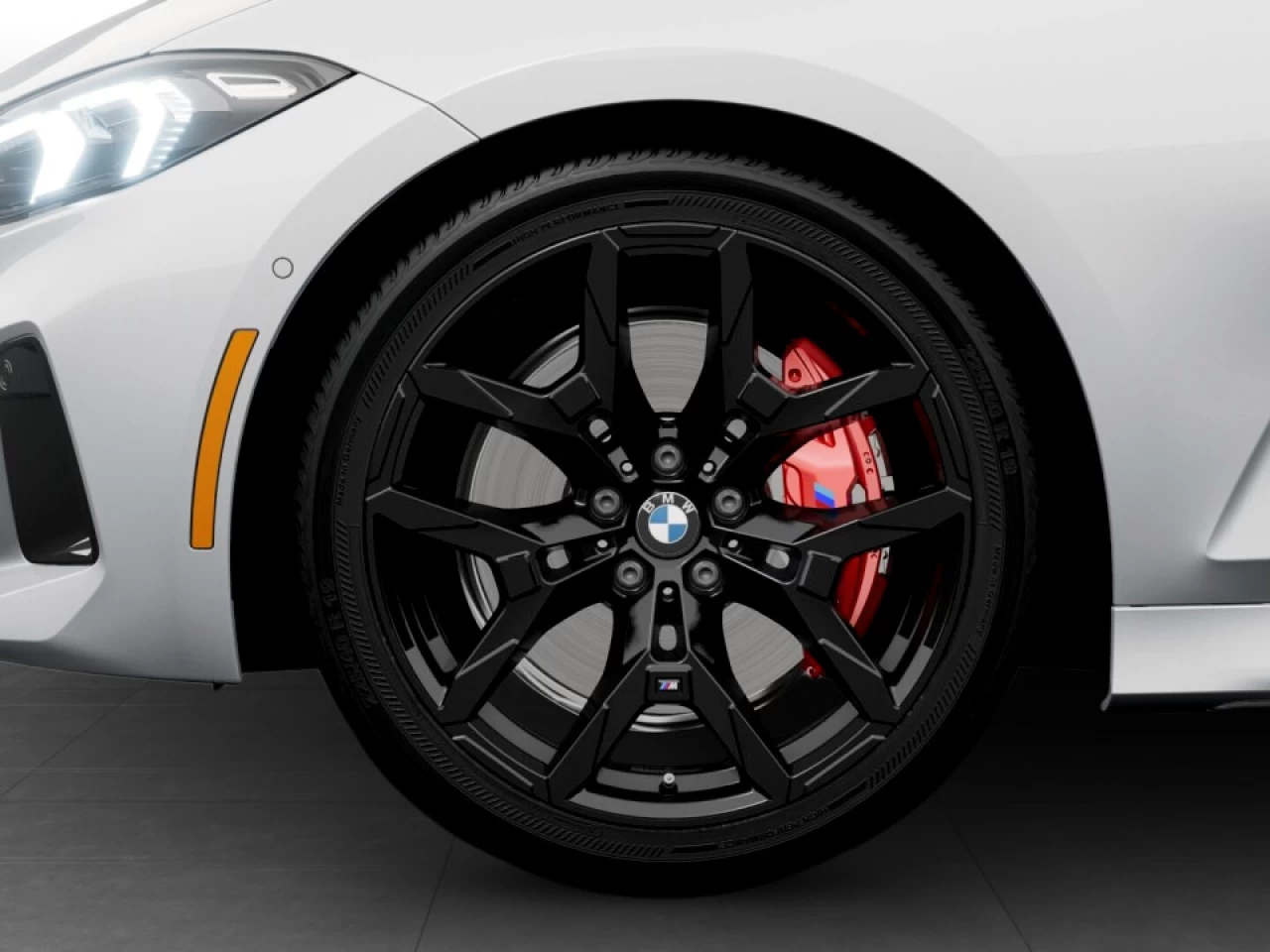 2026 BMW 3 Series - Image 7