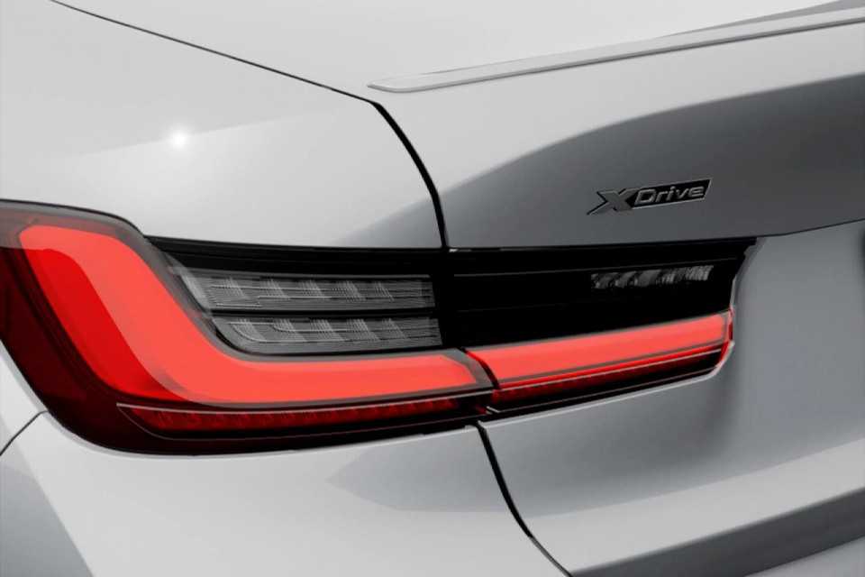 2026 BMW 3 Series - Image 8
