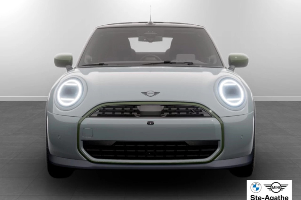 2027 MINI Convertible - Image 3