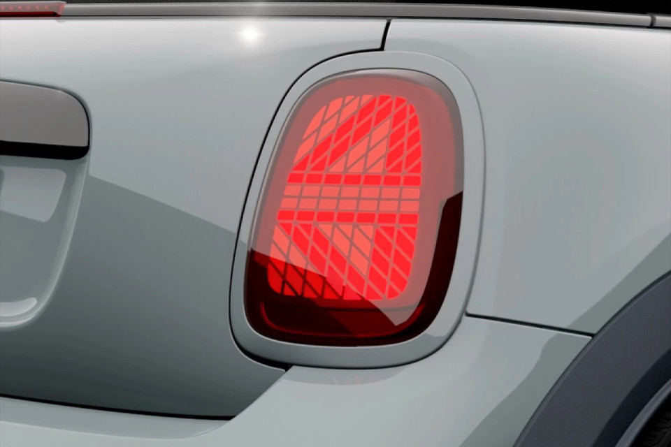 2027 MINI Convertible - Image 8