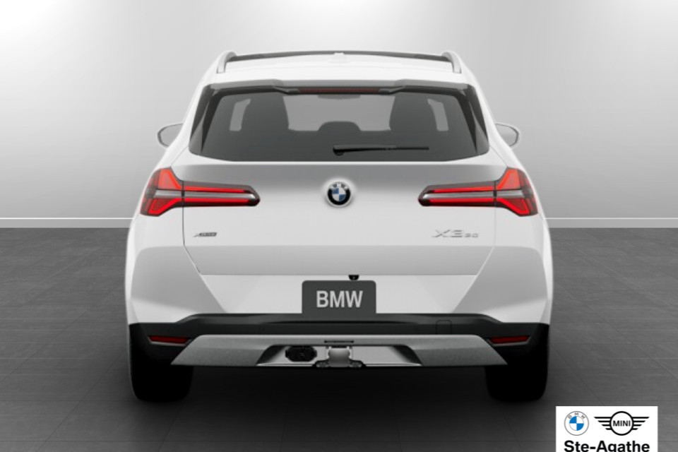 2026 BMW X3 - Image 5