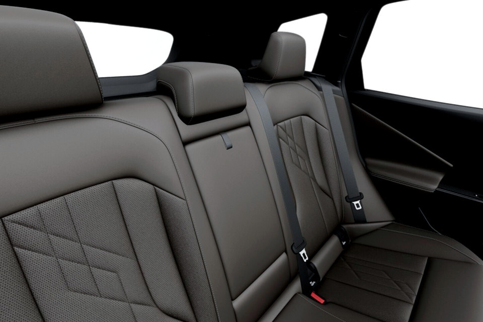 2026 BMW X3 - Image 11