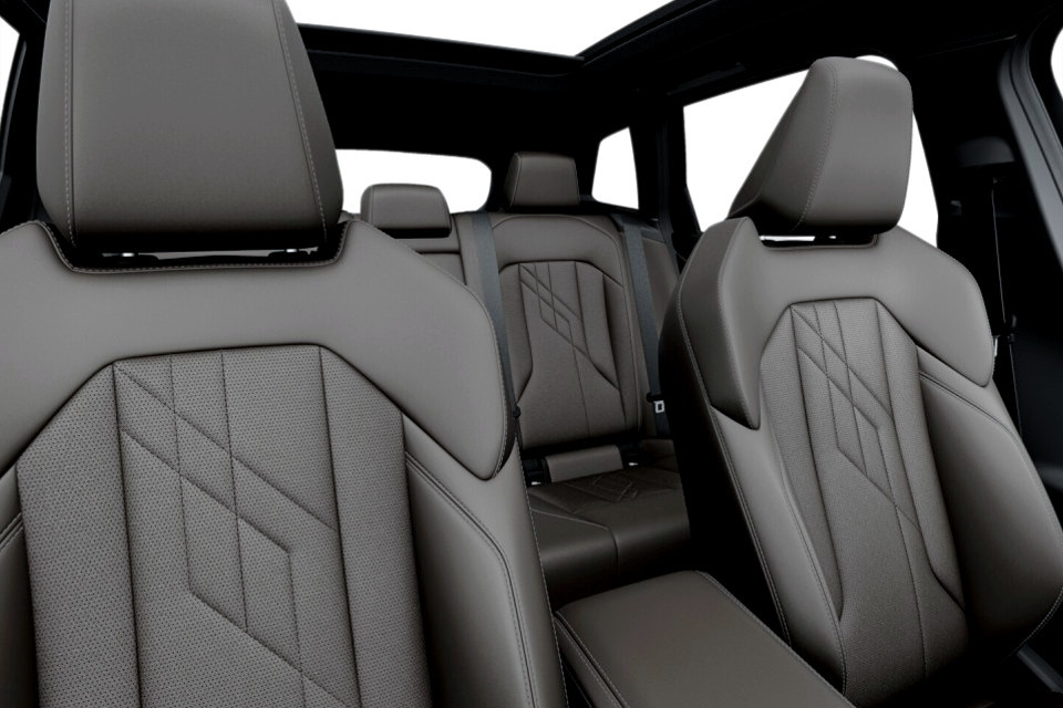 2026 BMW X3 - Image 12