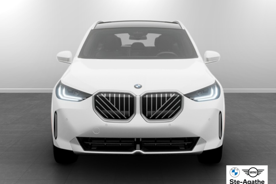 2026 BMW X3 - Image 2