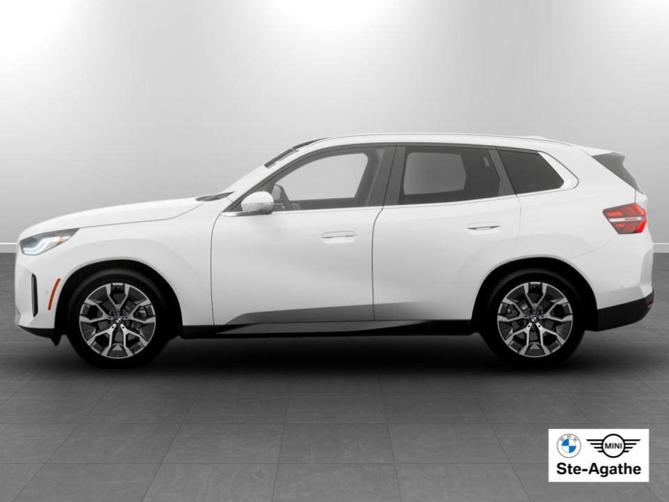 2026 BMW X3 - Image 3
